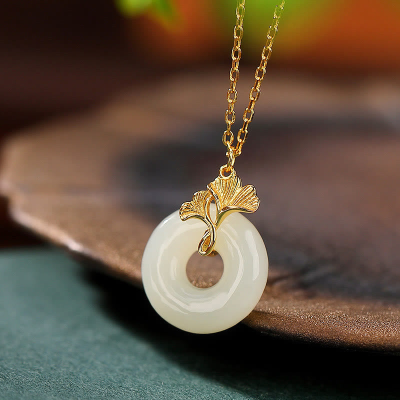 Collier Boucle de la Paix en Jade Hetian | Argent sterling | Équilibre de la Prospérité