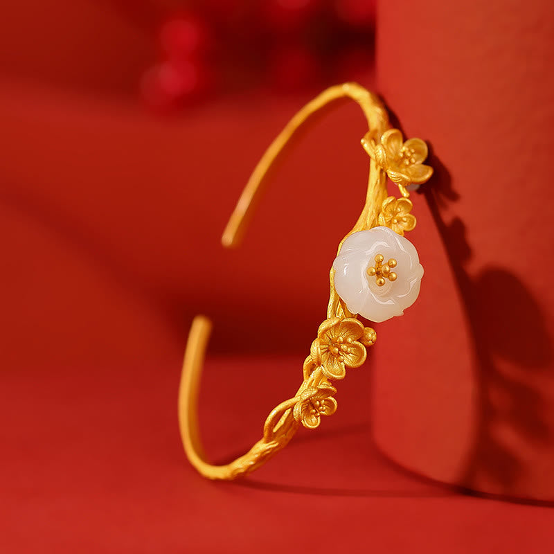 Ensemble collier, bracelet et bague porte-bonheur en jade Hetian et fleur de prunier