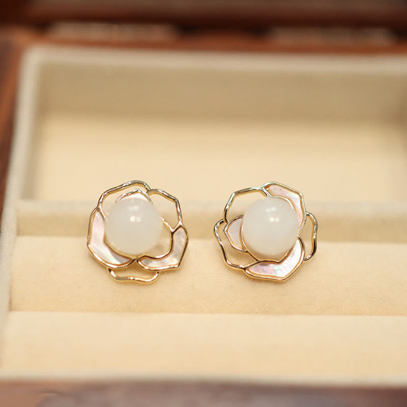 Parure de bijoux en jade blanc Hetian et fleur de camélia pour la chance et la protection