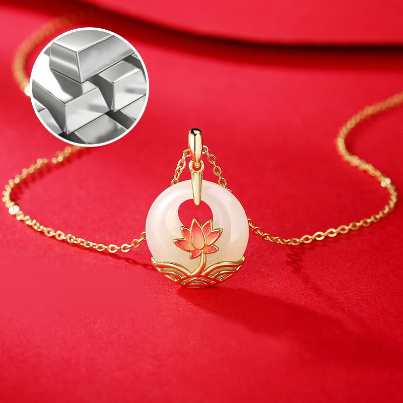 Collier de protection en jade blanc de Hetian et fleur de lotus