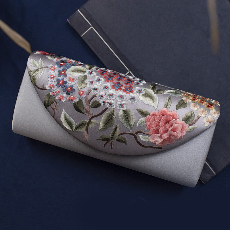 Sac bandoulière de mariage brodé d'hortensia 24 cm, style élégant