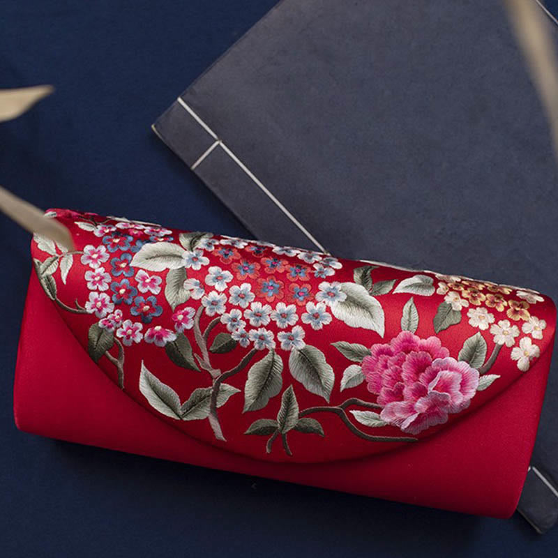 Sac bandoulière de mariage brodé d'hortensia 24 cm, style élégant