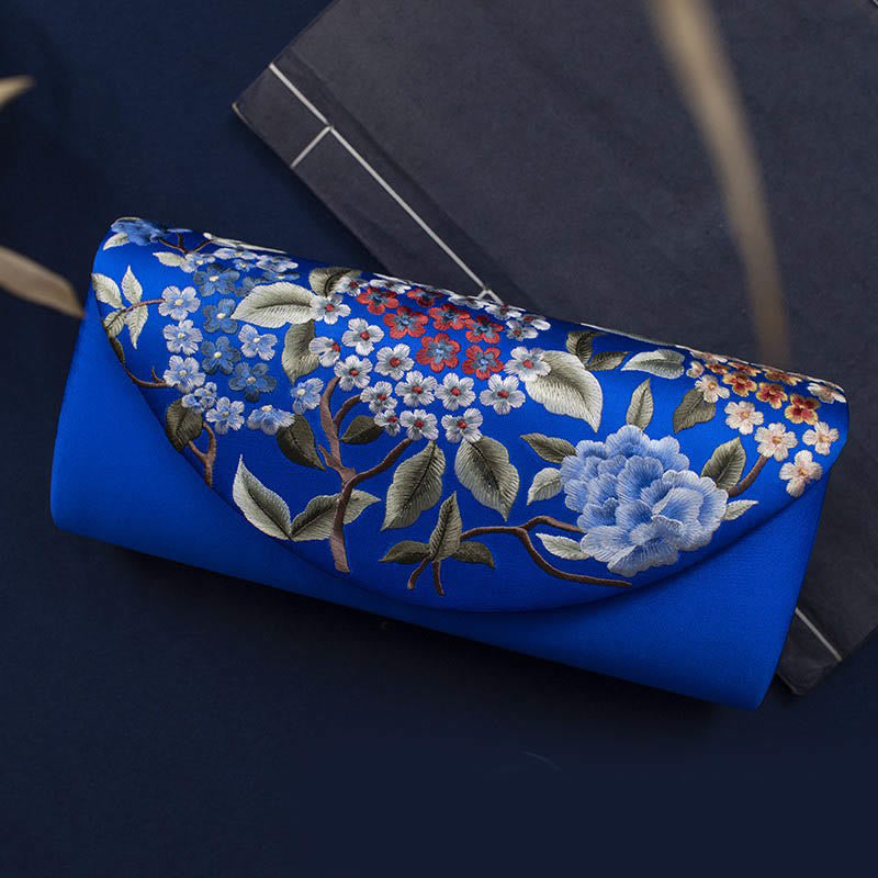 Sac bandoulière de mariage brodé d'hortensia 24 cm, style élégant