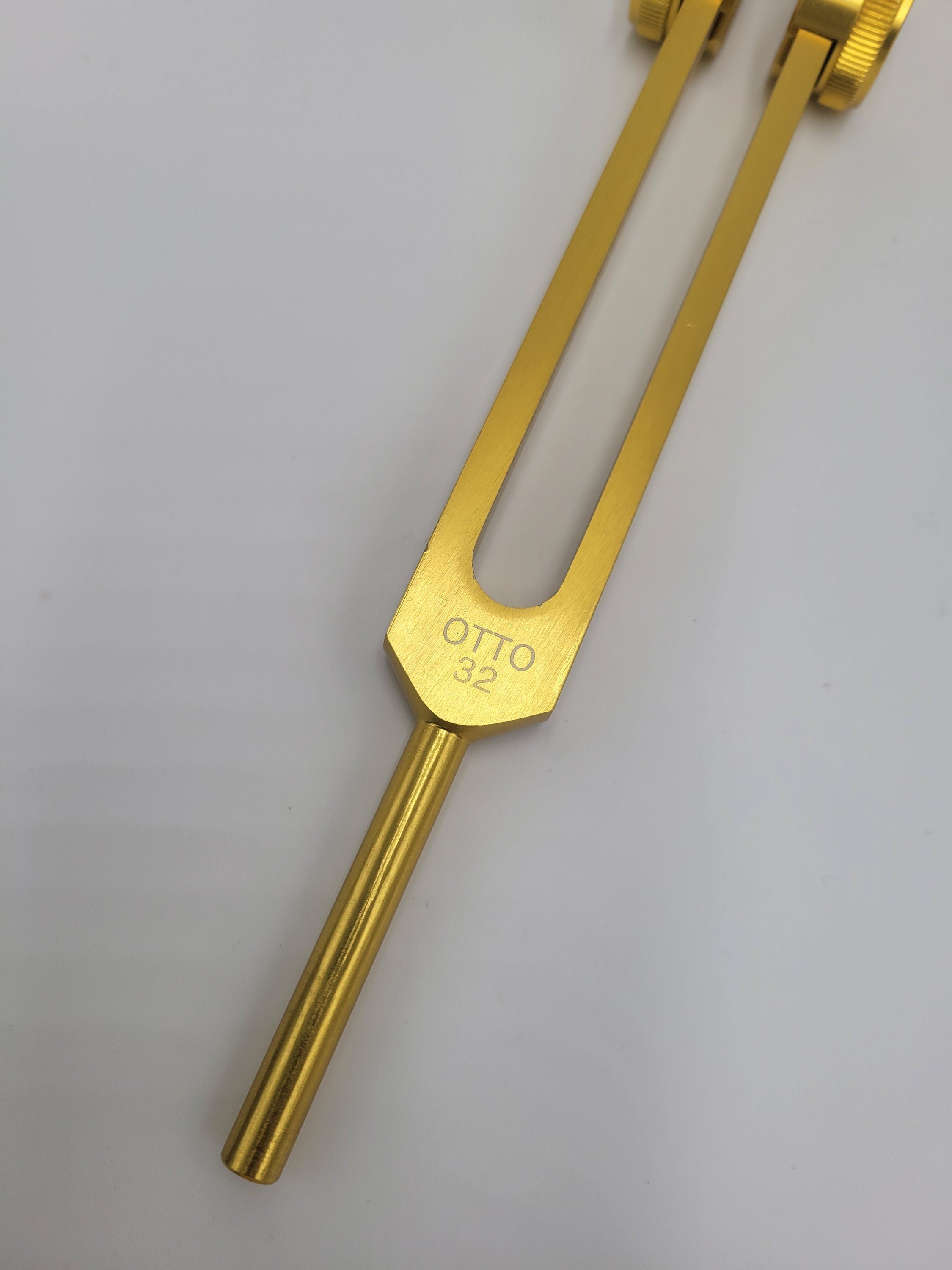 32 Hz Tuning Fork for Healing - Gold Weighted Otto