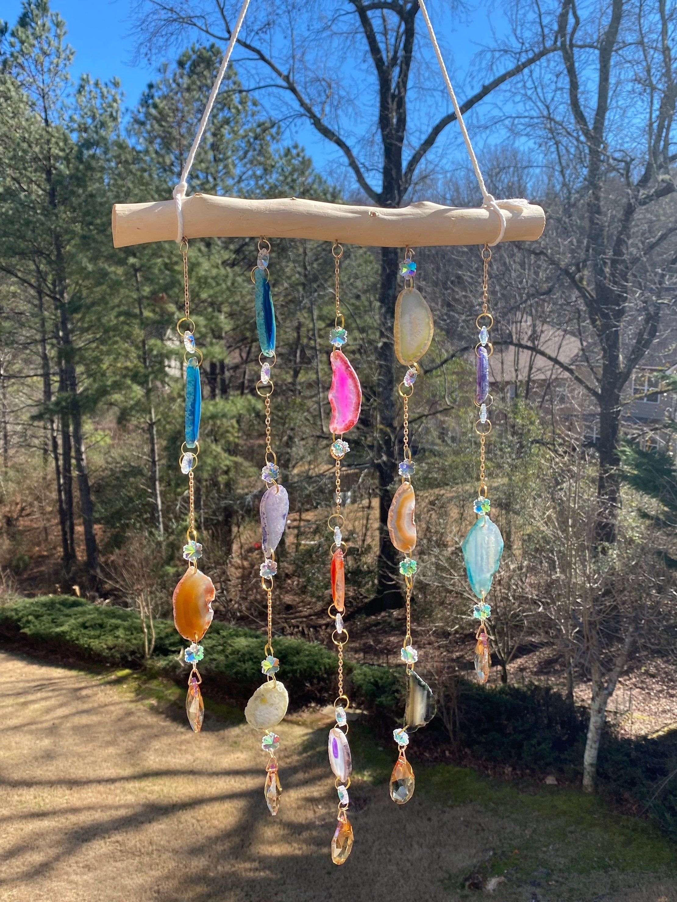 Joyous Wind Chimes, 29 Inch Agate Slice Crystal Wind Chime, Crystal Prism Suncatcher. It Is Perfect for Hanging Wall, Sunroom and Patio