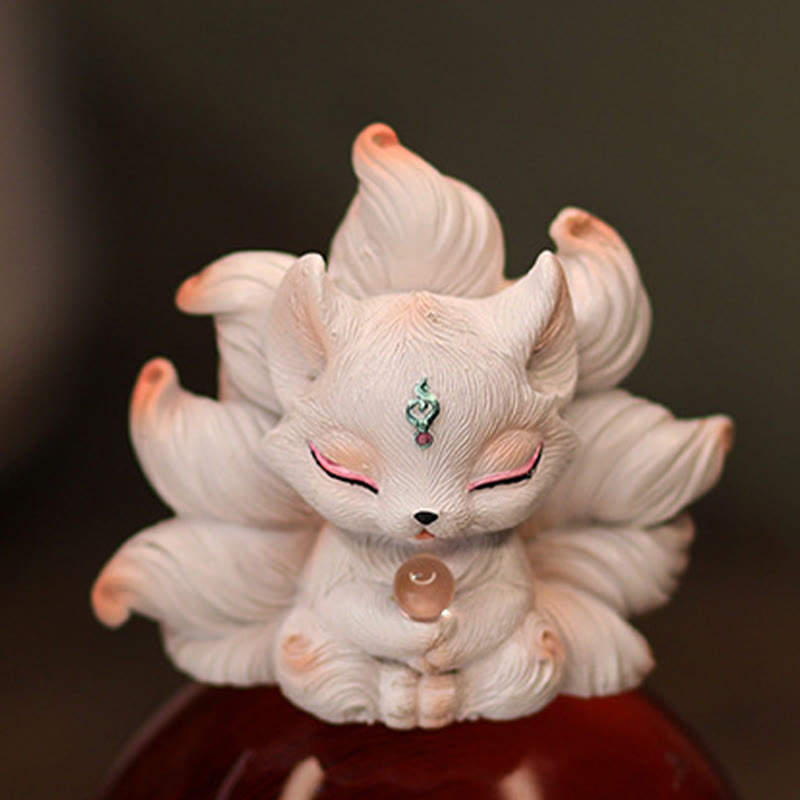 Figurine de renard à neuf queues en résine ivoire 7,5 cm Statue mythique