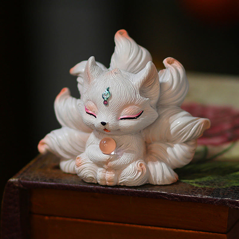Figurine de renard à neuf queues en résine ivoire 7,5 cm Statue mythique