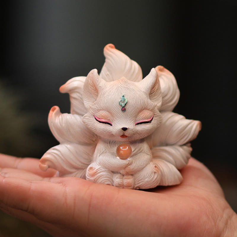 Figurine de renard à neuf queues en résine ivoire 7,5 cm Statue mythique