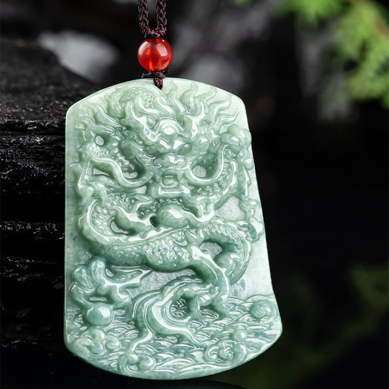 Collier du zodiaque dragon de jade pour la chance et la protection