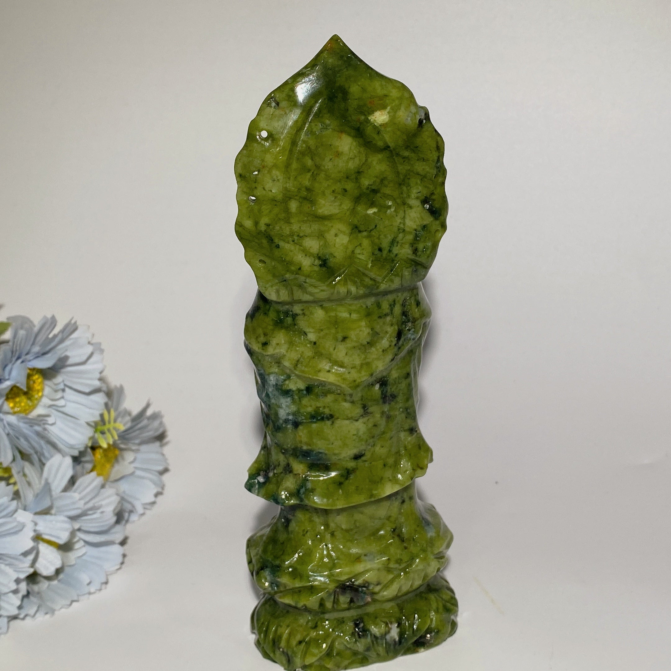 Jade Guanyin Crystal Carving 15-35cm Healing Statue
