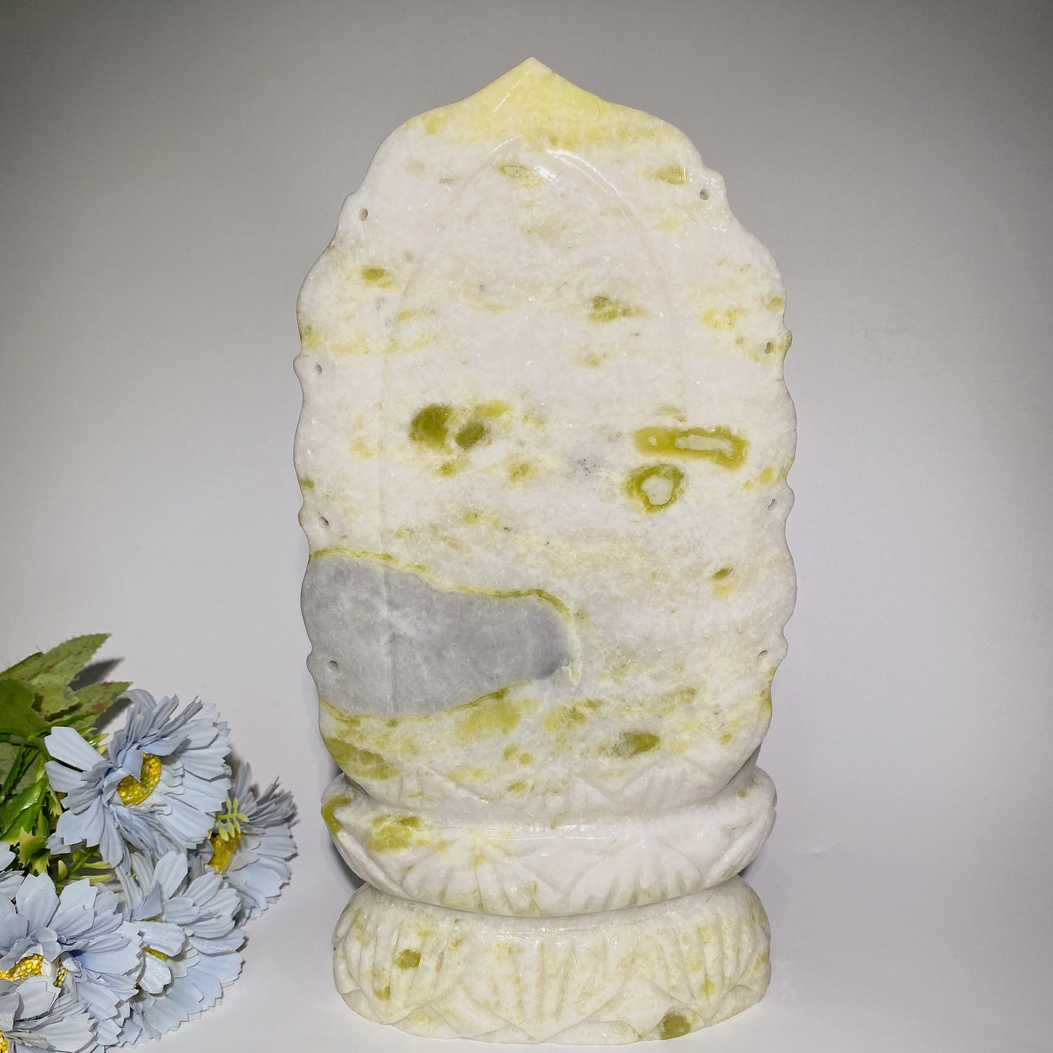 Jade Guanyin Crystal Carving 15-35cm Healing Statue