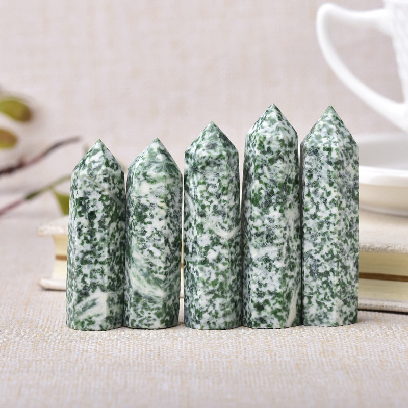 Tour de guérison en jade pour l'équilibre du chakra du cœur