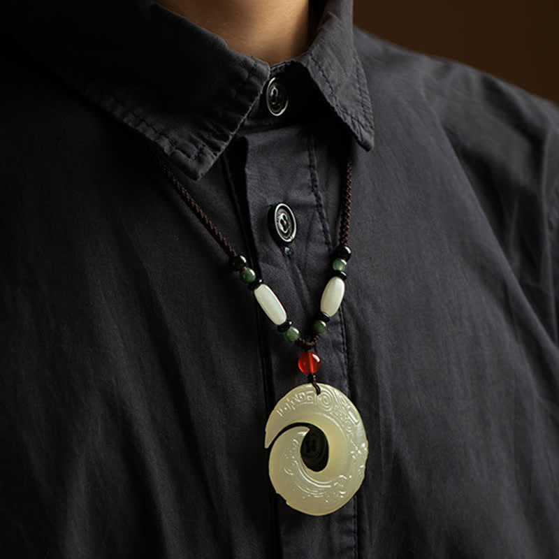 Collier en jade avec boucle de paix pour pendentif chance et prospérité