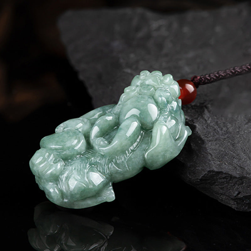 Collier porte-bonheur en jade PiXiu | Breloque de prospérité