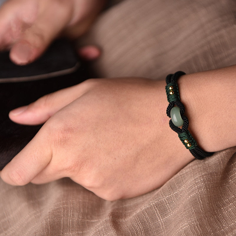 Jade Serenity : Bracelet en corde tressée fait main