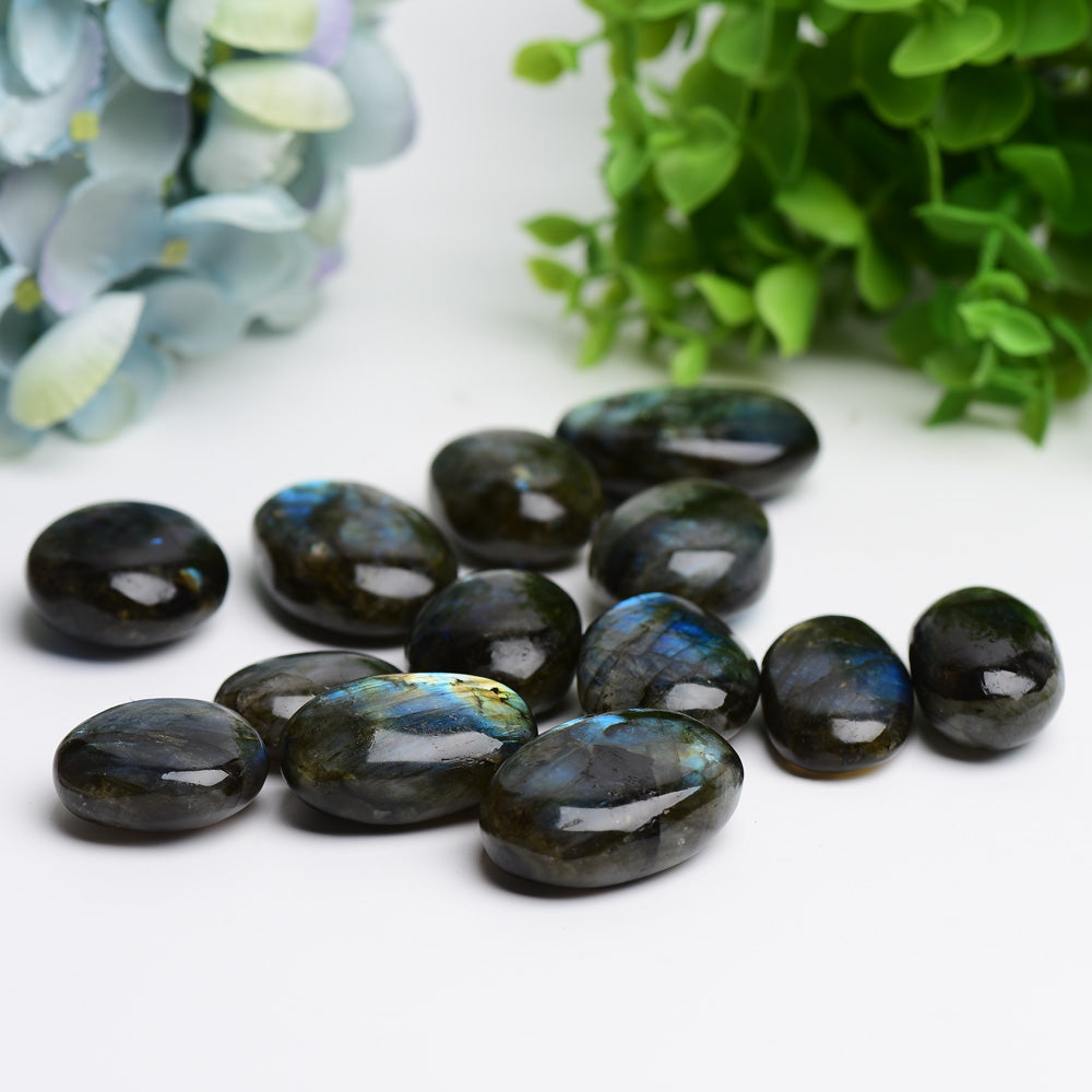 Pierre de paume en labradorite de 1,2 à 2,0 pouces pour la méditation de guérison