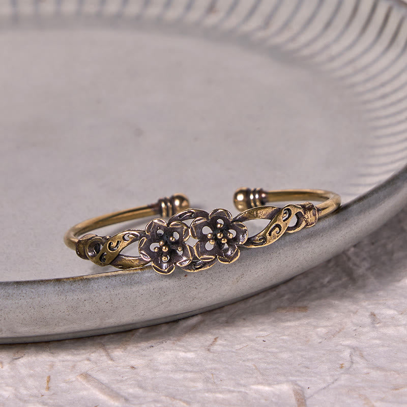 Grand bracelet manchette en cuivre avec fleurs et feuilles porte-bonheur et guérison