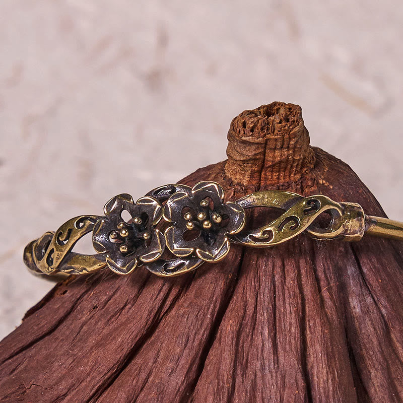 Grand bracelet manchette en cuivre avec fleurs et feuilles porte-bonheur et guérison