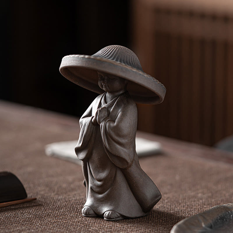 Passoire à thé en céramique Petit Moine Brun | Décoration de méditation de 8,7 cm