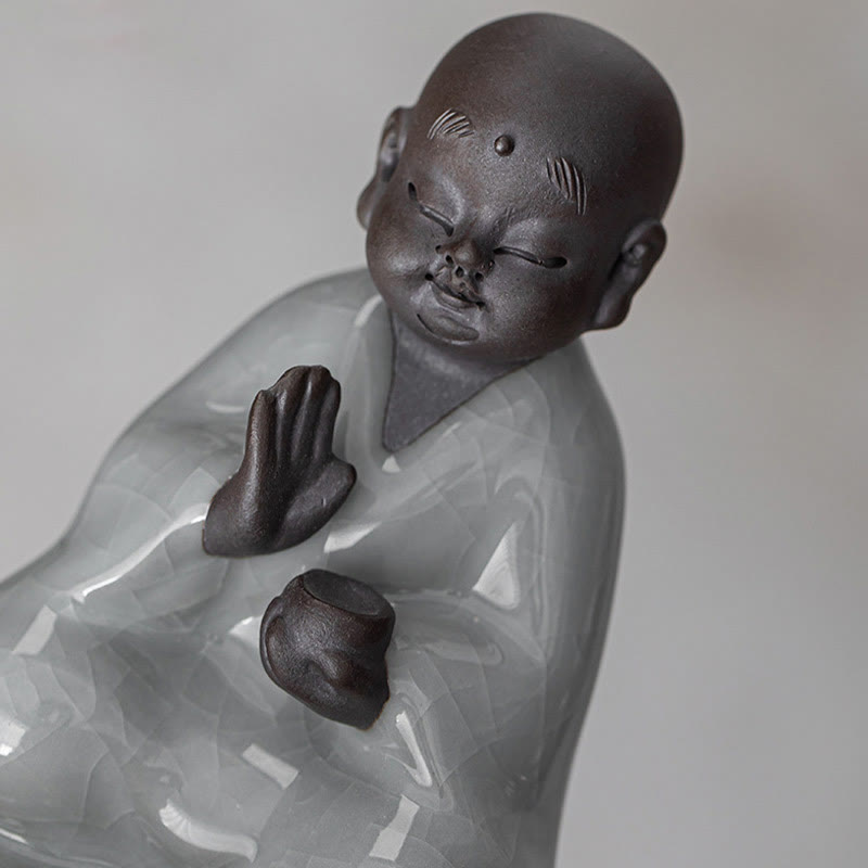 Passoire à thé en céramique Petit Moine Zen | Statue de Bouddha en méditation