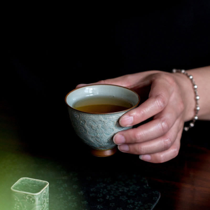 Tasse à thé en céramique sculptée Lotus Zen Decor 95 ml