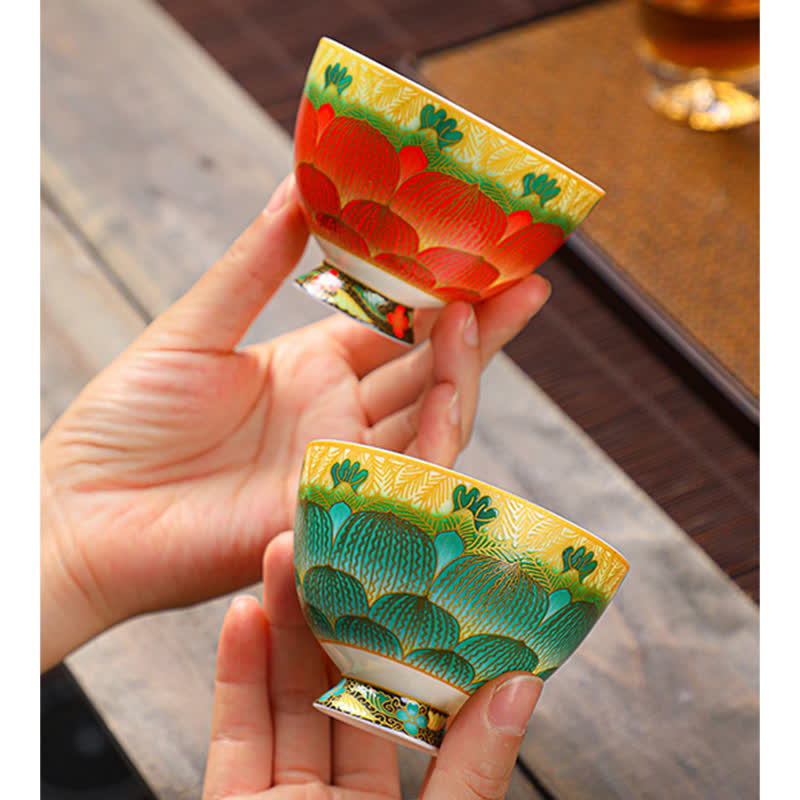 Tasse à thé en céramique motif lotus 100 ml | Vaisselle