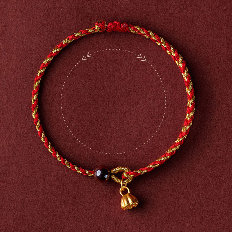 Bracelet corde or rouge avec breloque Lotus Peace 14-16 cm