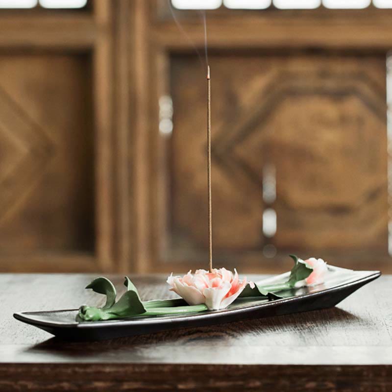 Brûleur d'encens en céramique Lotus Pivoine pour la méditation et le yoga