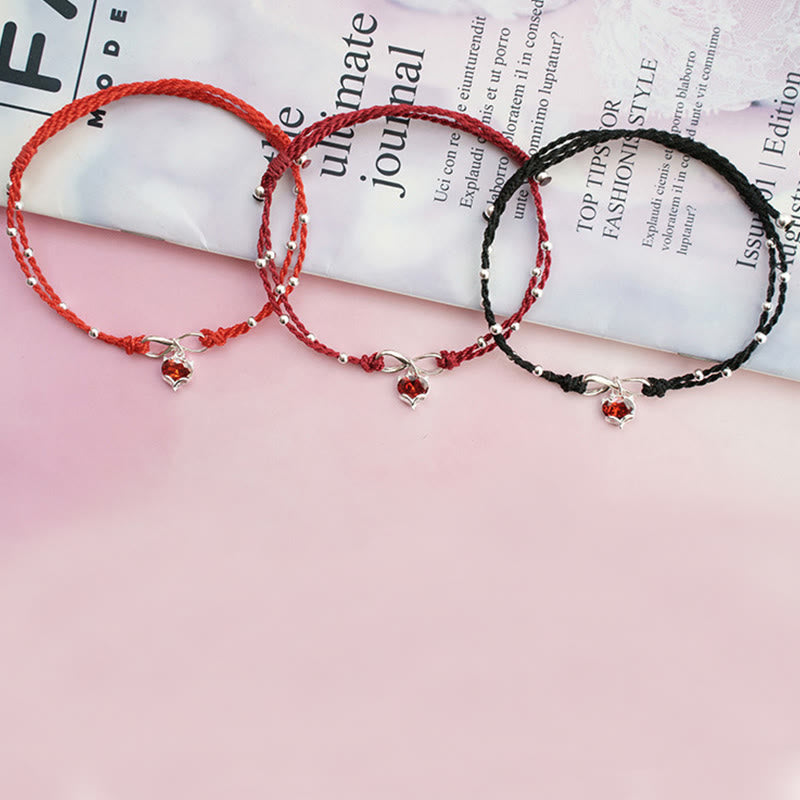 Bracelet de cheville spirituel en fil rouge avec cœur et infini pour la protection