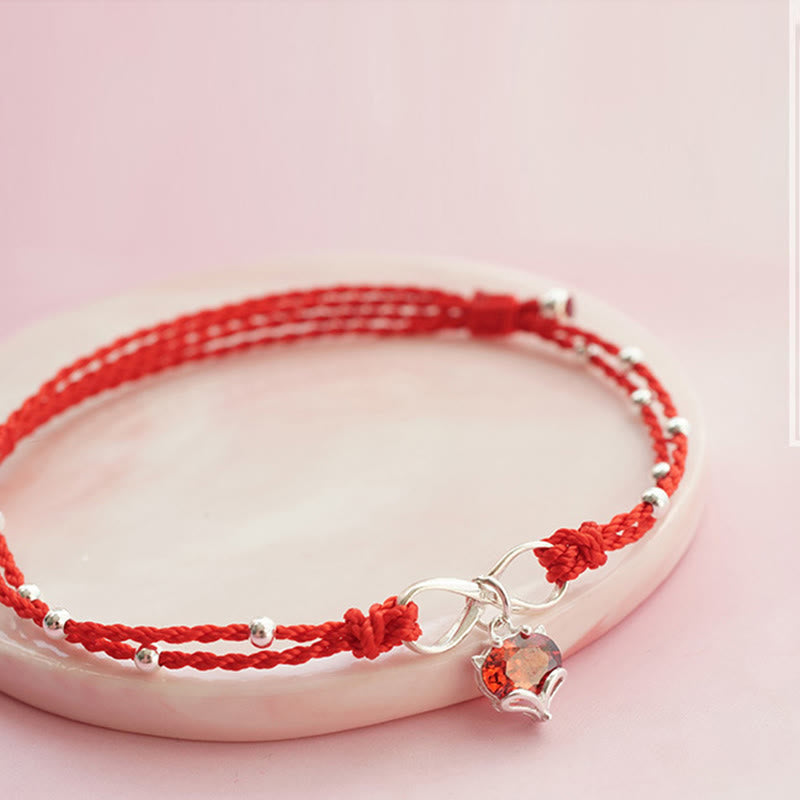 Bracelet de cheville spirituel en fil rouge avec cœur et infini pour la protection
