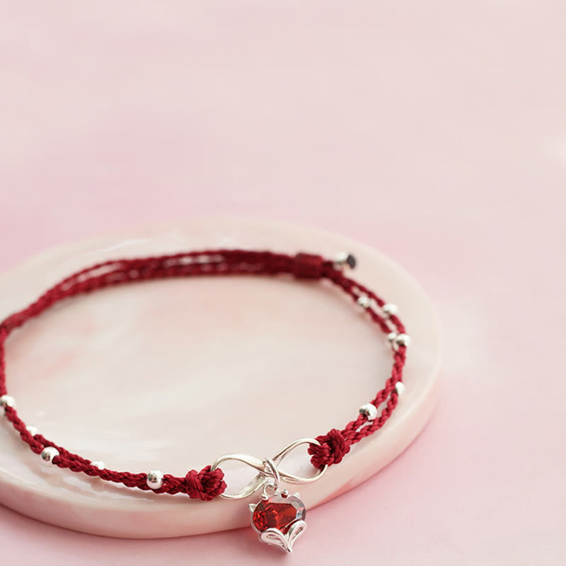 Bracelet de cheville spirituel en fil rouge avec cœur et infini pour la protection