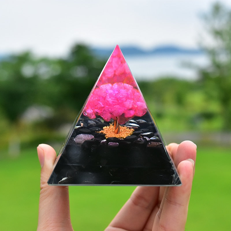 Pyramide d'Amour et de Protection