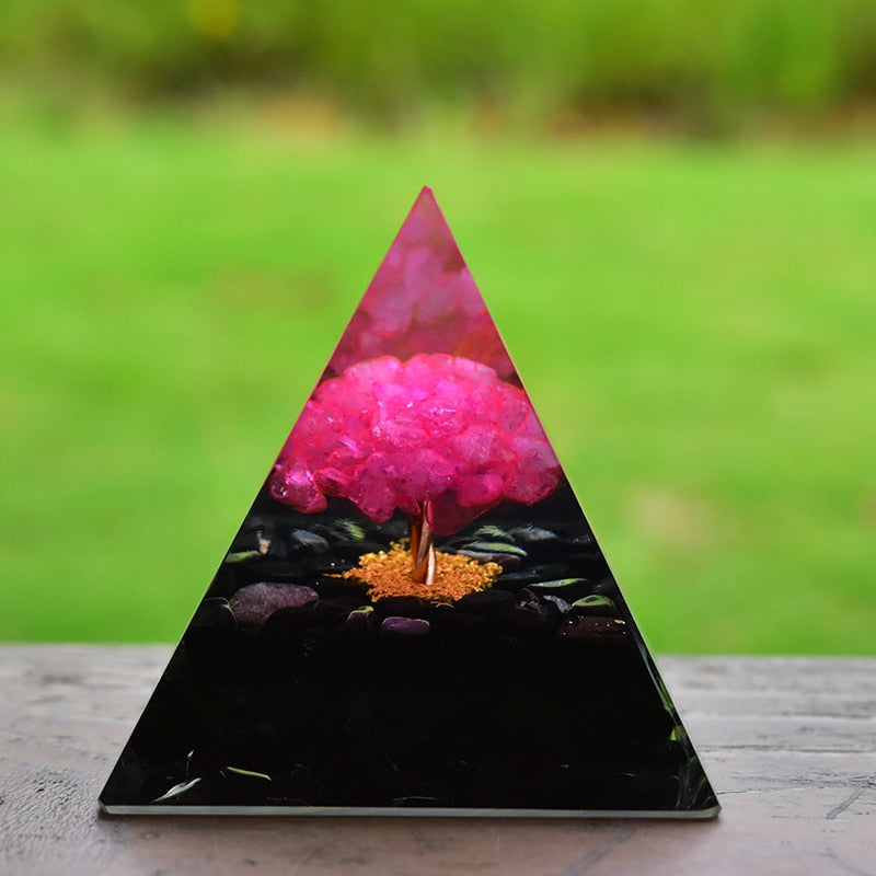 Pyramide d'Amour et de Protection