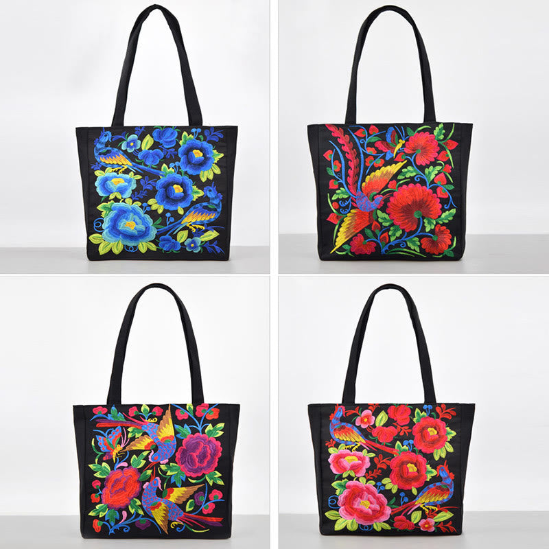 Sac en toile brodé Magpie avec pivoines et chrysanthèmes