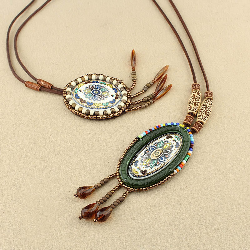 Collier spirituel à motif mandala pour la créativité et la concentration