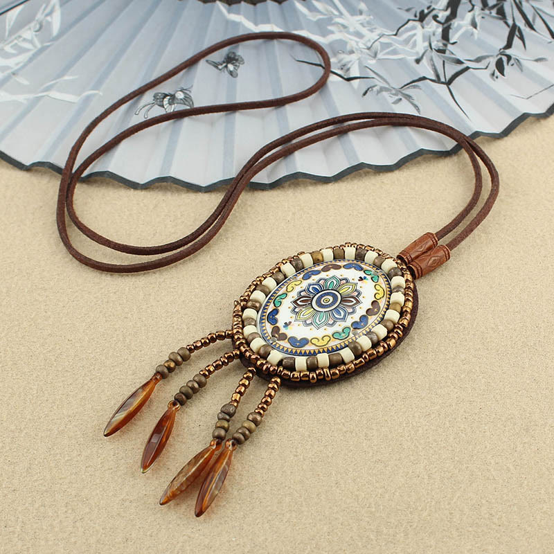 Collier spirituel à motif mandala pour la créativité et la concentration