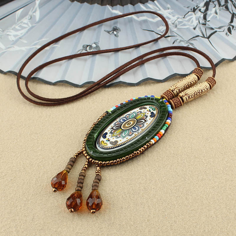 Collier spirituel à motif mandala pour la créativité et la concentration