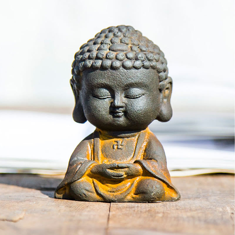 Statue de Bouddha méditant 9 cm Poudre de fer Rouille Résine coulée