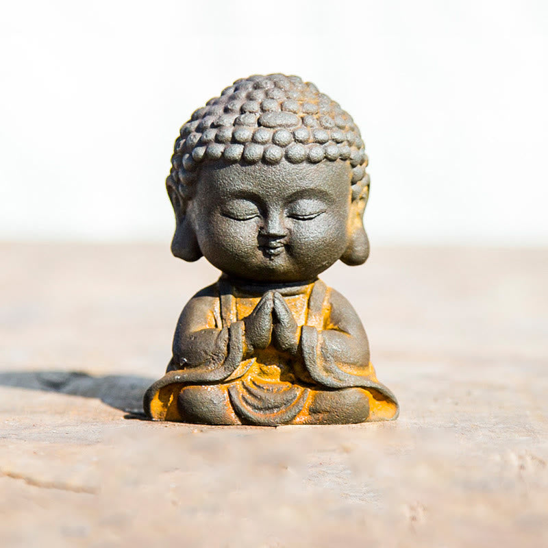 Statue de Bouddha méditant 9 cm Poudre de fer Rouille Résine coulée