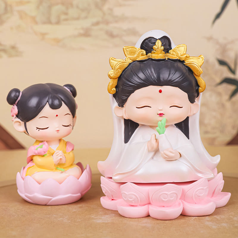 Statue en résine d'Avalokitesvara en méditation avec figurines de garçon et de fille