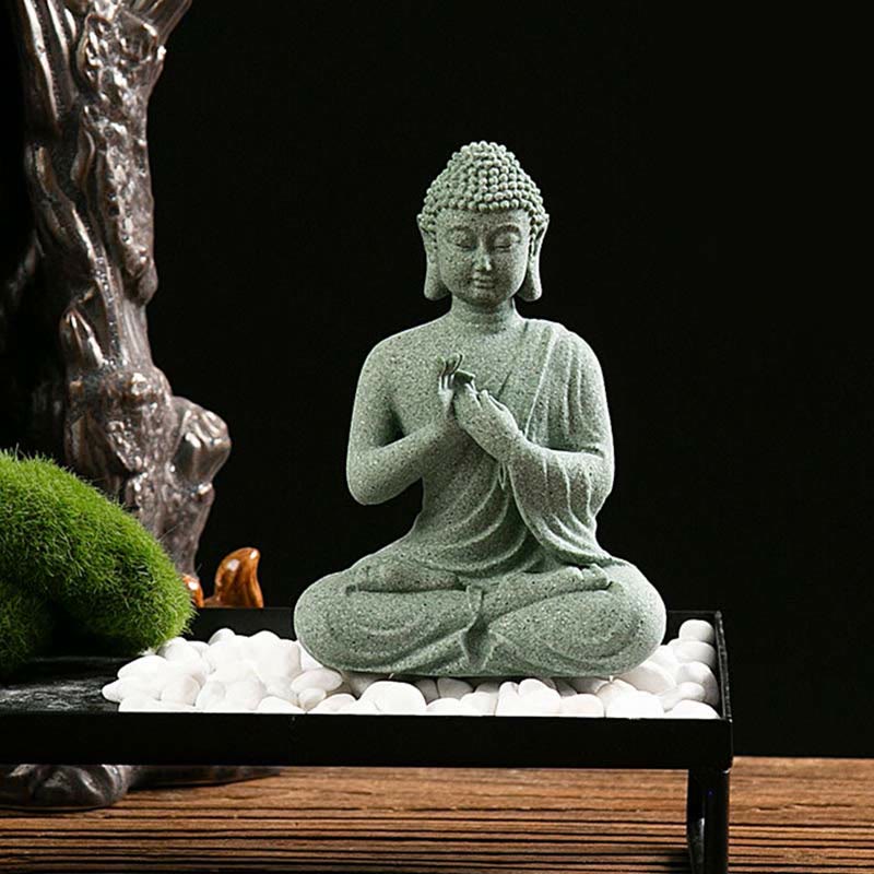 Statue de Bouddha de méditation en grès vert, symbole de sérénité