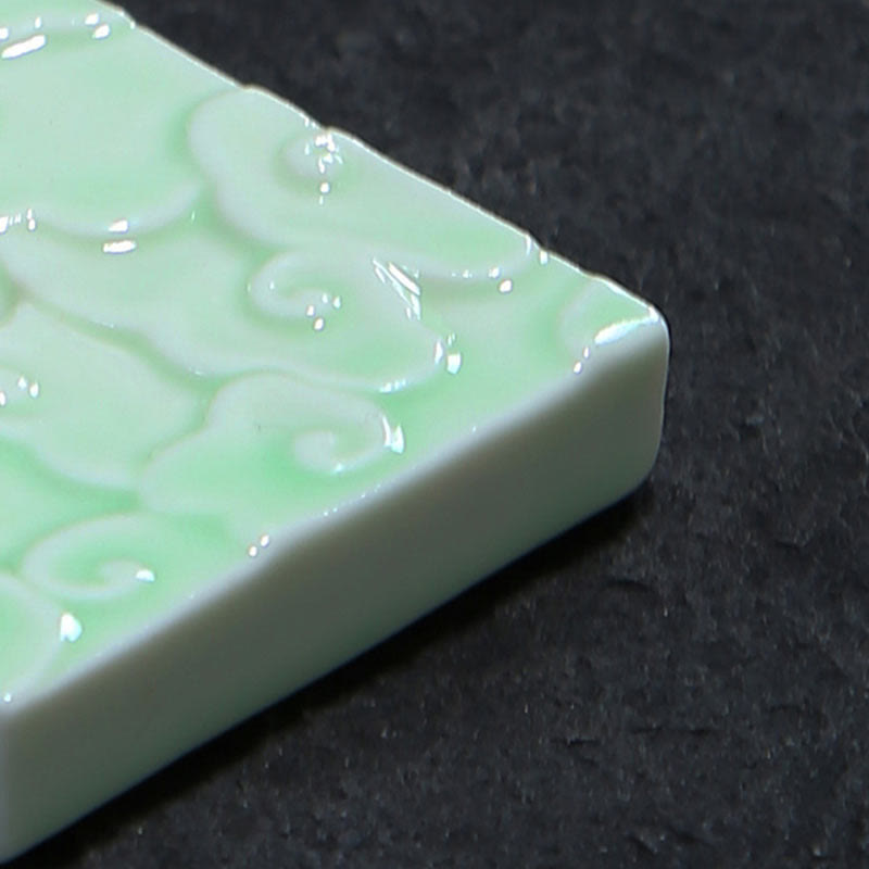 Mini brûleur d'encens en céramique avec motif nuage de bon augure