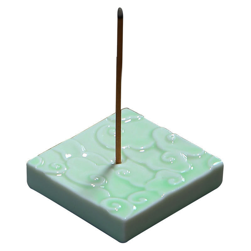Mini brûleur d'encens en céramique avec motif nuage de bon augure