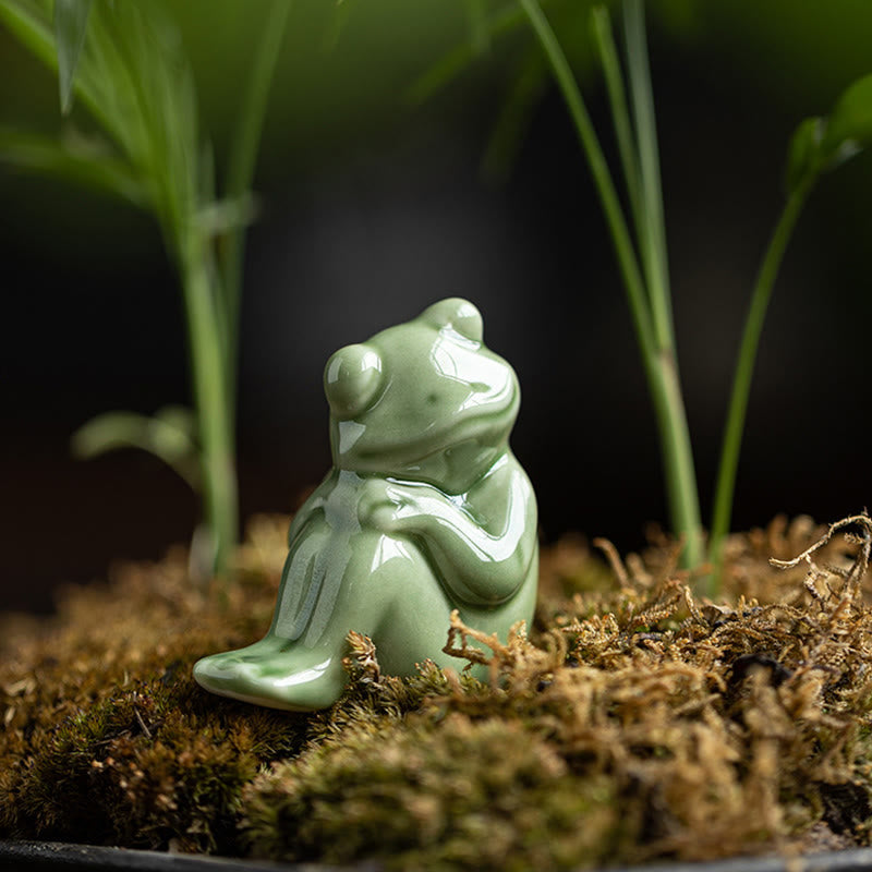 Mini figurine de grenouille de méditation en céramique pour la chance et la richesse