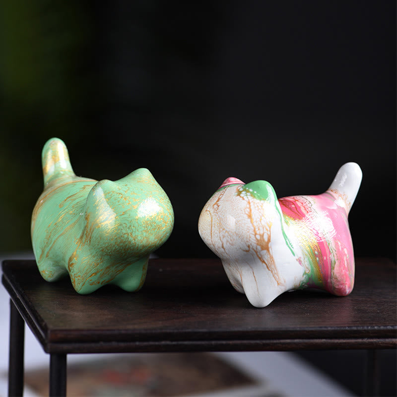 Mini statue de chat en bois d'ébène décorative en laque paisible