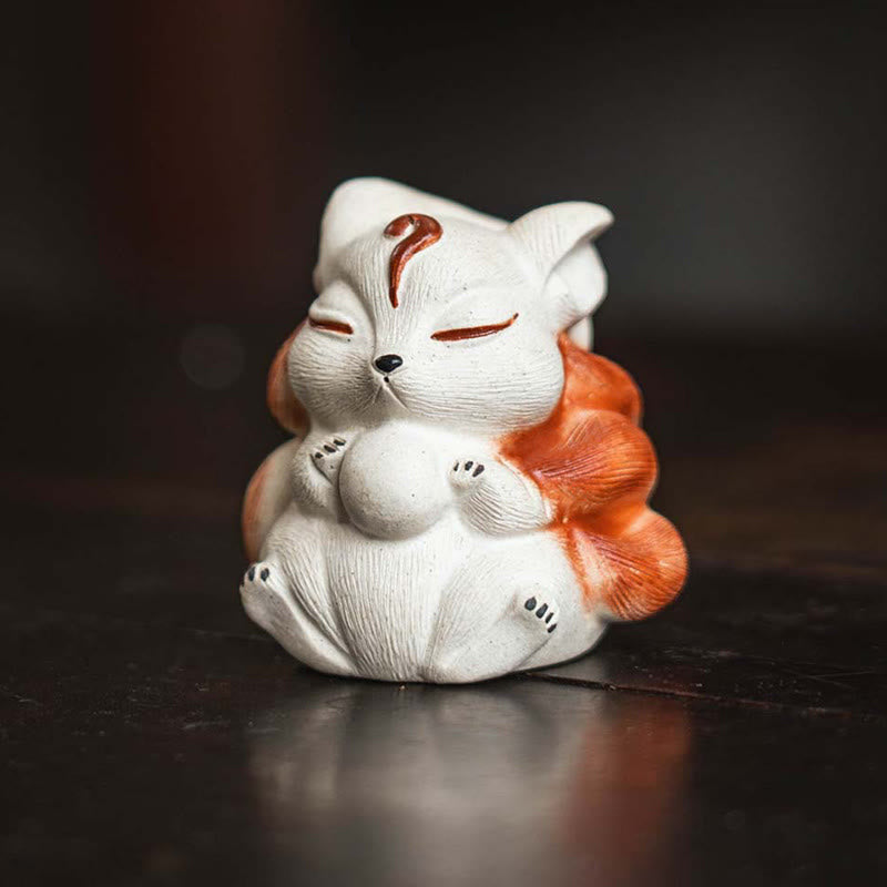 Mini renard à neuf queues en argile violette pour décoration de bureau zen