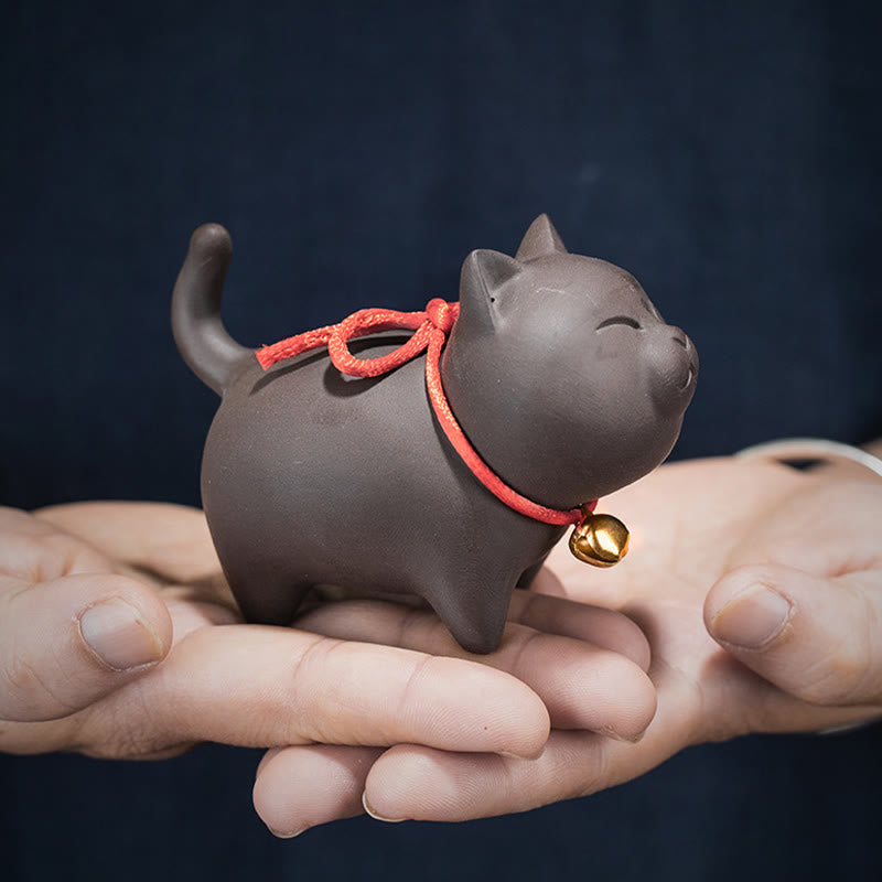 Mini chat en argile violette | Figurine décorative assise et debout