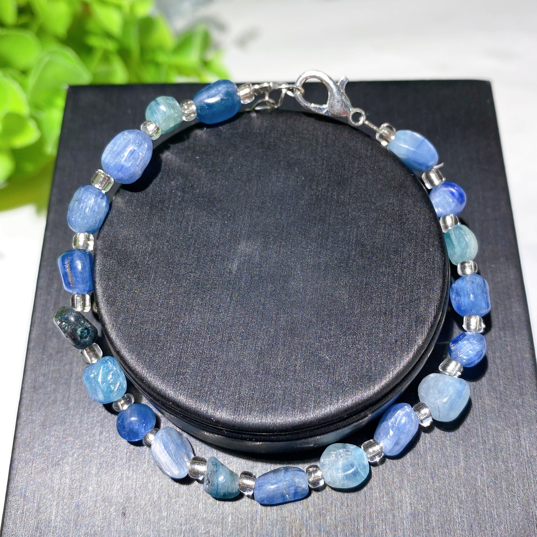 Mixed Crystal Chips Spiritual Healing Bracelet 6.3in