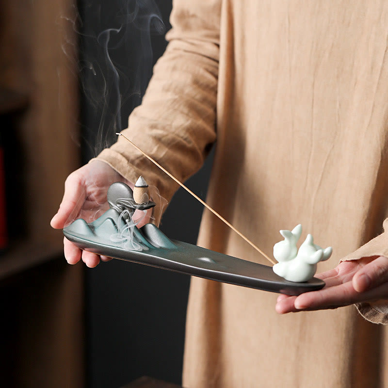 Brûleur d'encens en céramique Moon Rabbit pour la méditation et l'harmonie