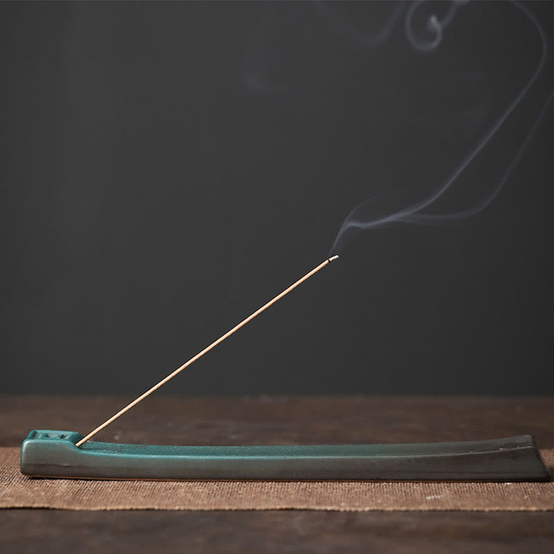 Brûleur d'encens en céramique Moon Rabbit pour la méditation et l'harmonie
